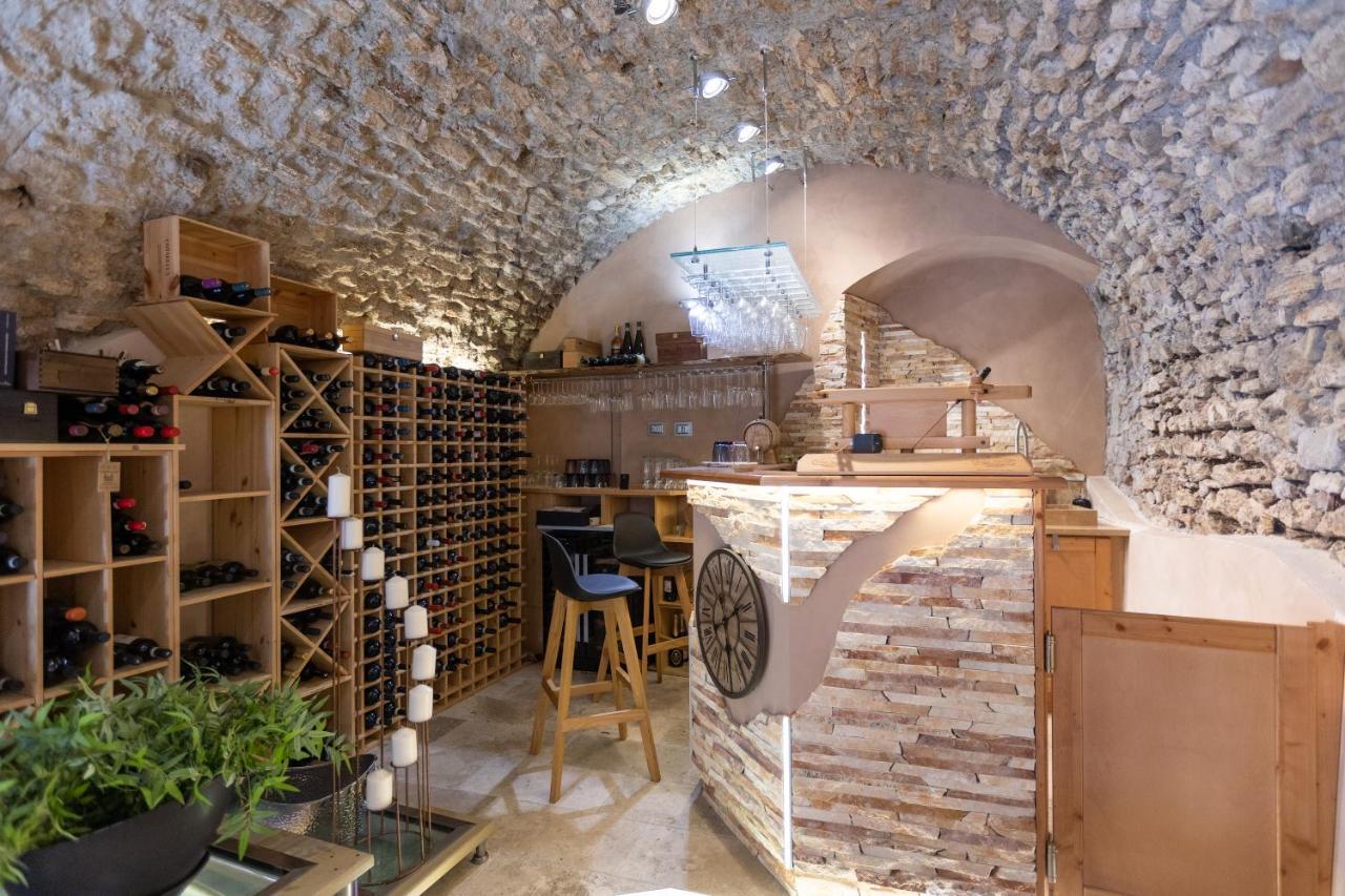 Casa Orsini, B&B And Winery Monterotondo  Kültér fotó